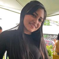 karen_reyes2002