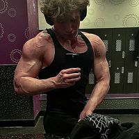 aaronmusclez