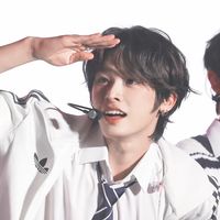 kpop_nails6
