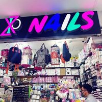 ixzonails