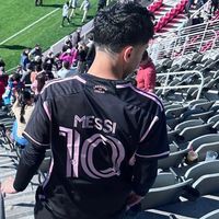 10benjiurias1