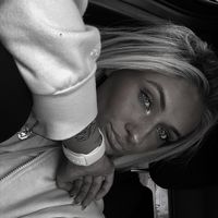 but my bestfriend has.. niknovak0121