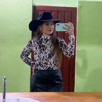 __lary__s.c__