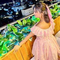 rebekahoutar3