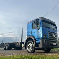 5001caminhoesgiovane