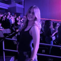 ann_peshek