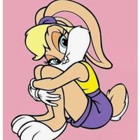 lolahousenbold_