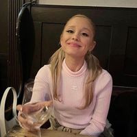 arianasworld7