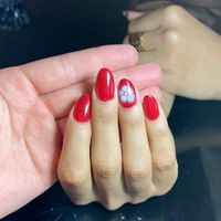 iconic_naillss