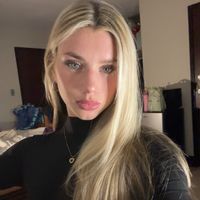 lauren1032104