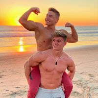 blondhunks