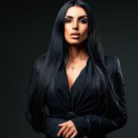 larissacaetanooficial