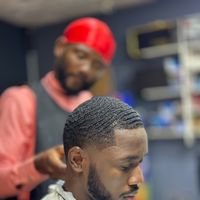 genas_thartist_barber