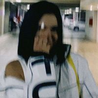 E L L A B A I L A S O L A