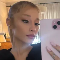 original sound - adores.ariana