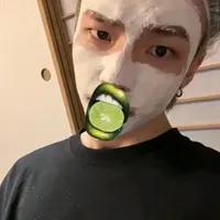 Sesteki insanlarin tatliliği der susariimmm