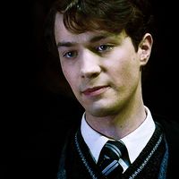 _.tom.riddle.edits._