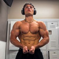 levi_richards21