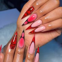 sauce_nails