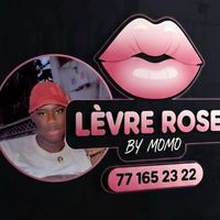 momolevrerose