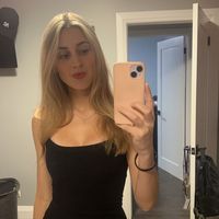 emilymcintyre._