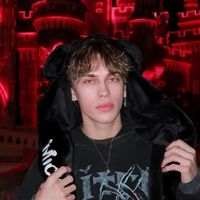 itsyaboyandrewpav