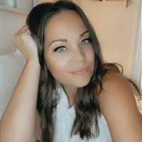 Im mommys baby and Im effn cute