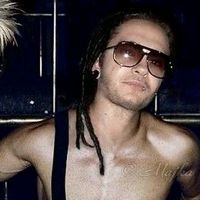 tomkaulitzs_guitar0