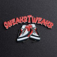 sneakrtweakr