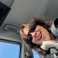 get in loser were going to ashes concert