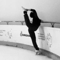 maria_iceskater