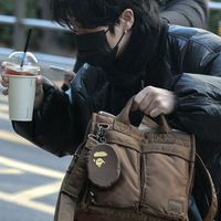 ты в объятия заключи