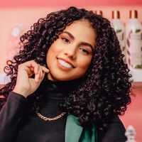 lincy_curly