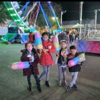 fans.deebely2