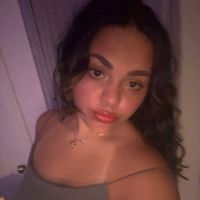 alana_flores_