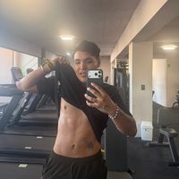 usere15342usurpadora