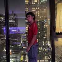 Jojo Siwa is a Bagel