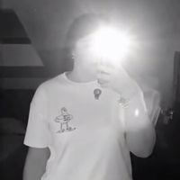 _.xqzcv._2