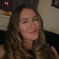 chloehoughxx