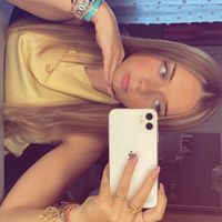 _chloe_dcl_