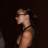 rebecatoma_