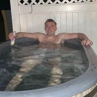 leoncahill90