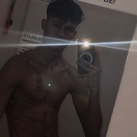kiss_dominik2