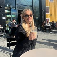leonore_valanes