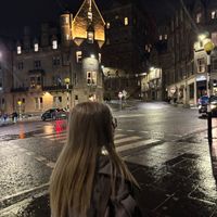 1elliebelly