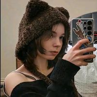 emma_myersfan_official._