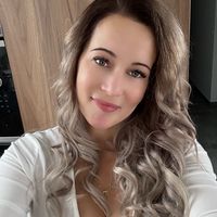 alexandragombosns