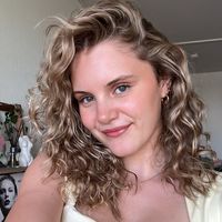 julie_aer