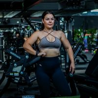 zsofiaczetli.fit