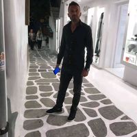 Sy Zeza Prane Eja Çke qe rri si shkrep Rrufeja